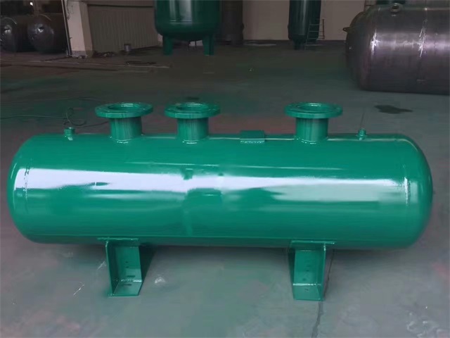 1679991473376569.jpeg 兴庆兴庆兴庆蒸汽分气缸1.jpeg